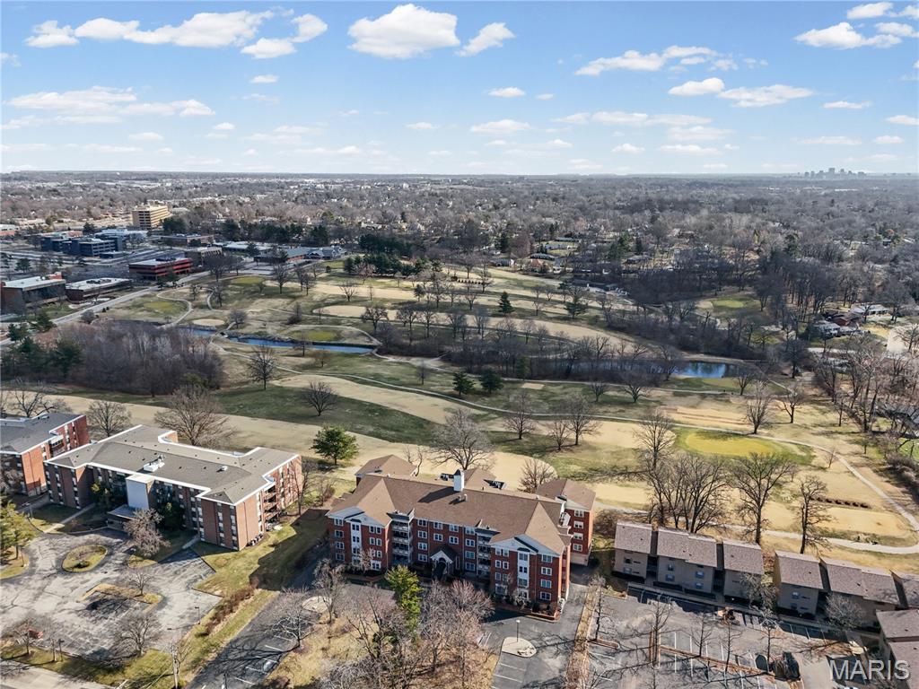 Saratoga Condo The - Residential