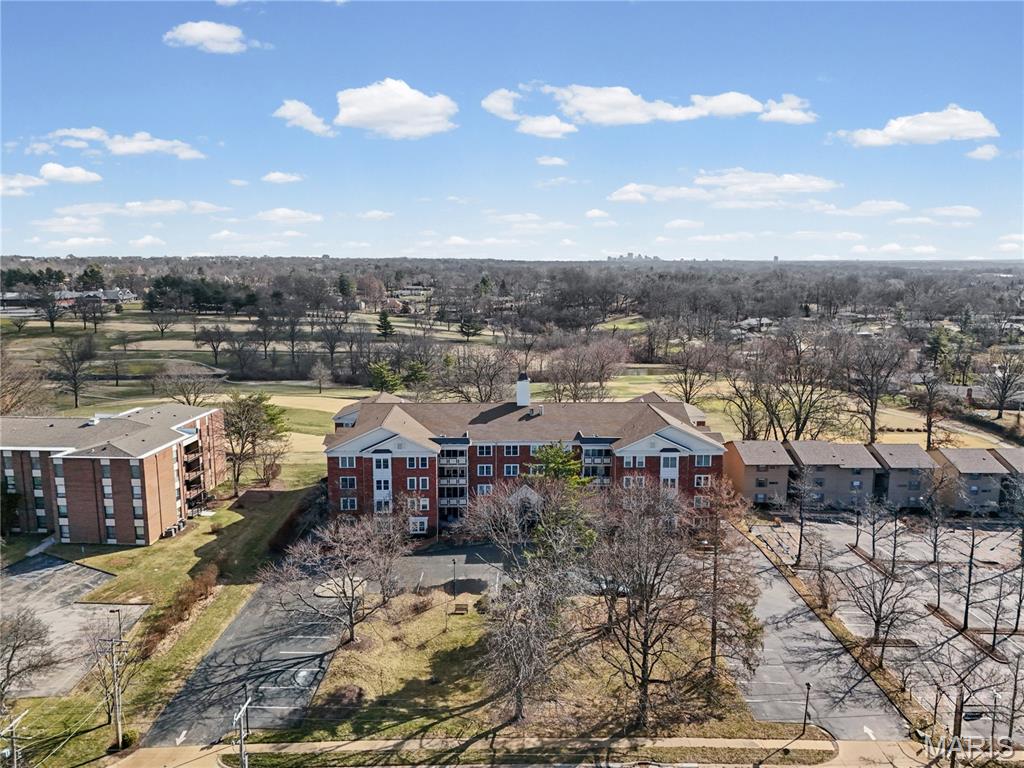 Saratoga Condo The - Residential