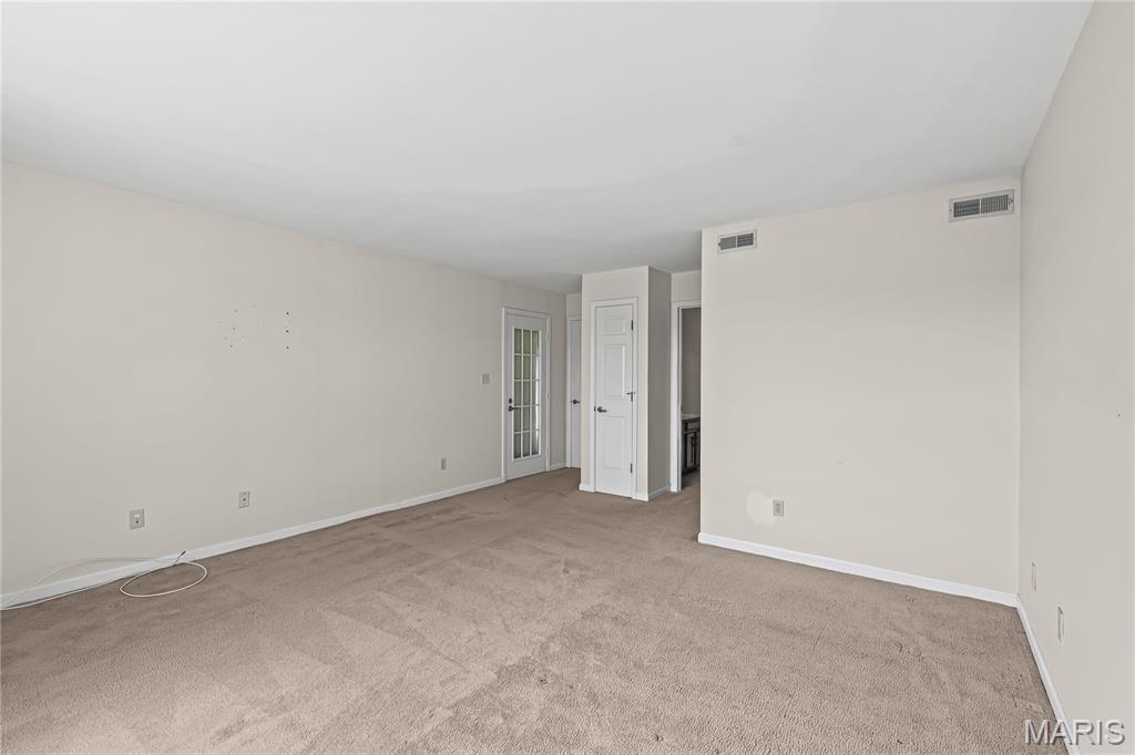 Saratoga Condo The - Residential