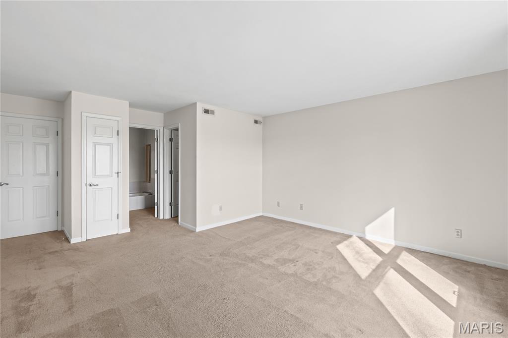 Saratoga Condo The - Residential