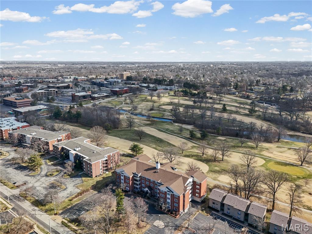 Saratoga Condo The - Residential