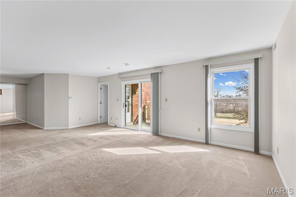 Saratoga Condo The - Residential