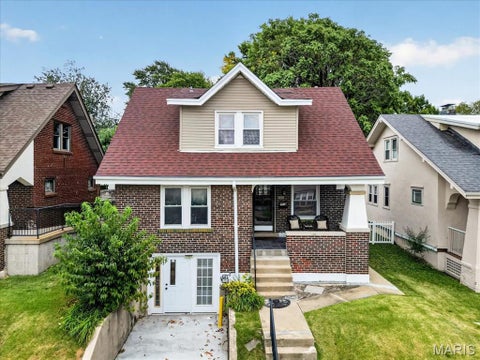 Photo of 2830 Hampton Avenue, St Louis, MO 63139 (MLS # 26056966)