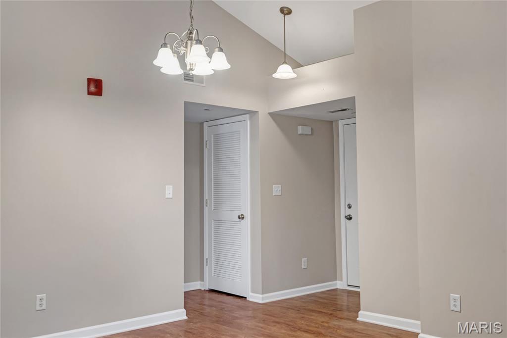 Springhurst Terrace #4 - Residential