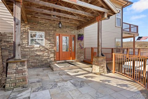 Photo of 327 Spring Road, Lake Ozark, MO 65049 (MLS # 26017323)