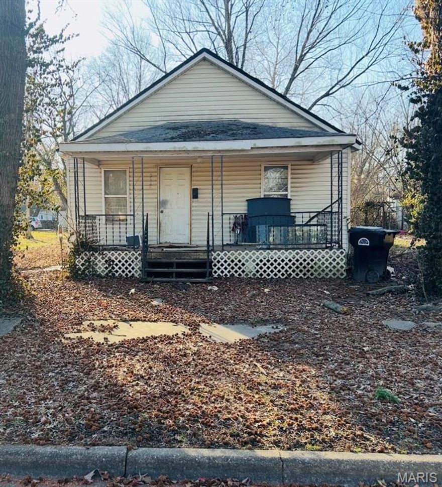 Calling all investors and flippers! This 2 bedroom, 1 bath home is ready for a complete transformation. In need of full repair and updating, this property offers a blank canvas for your next project. Whether you're looking to renovate and resell or add to your rental portfolio, the potential here is undeniable.Situated on a manageable lot, this home provides the opportunity to reimagine the layout, finishes, and functionality from top to bottom. With vision and effort, this property could shine once again. Selling as-is.