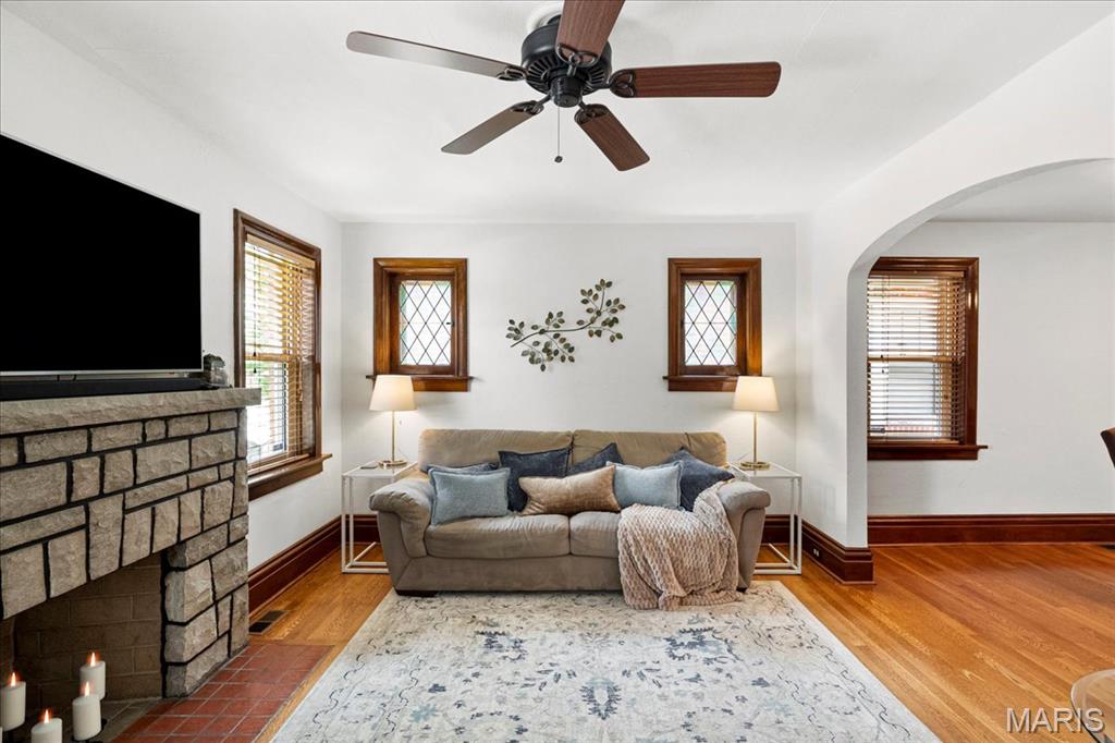 St Louis, Missouri 63109, United States, 2 Bedrooms Bedrooms, ,2 BathroomsBathrooms,Residential,Pending,154014