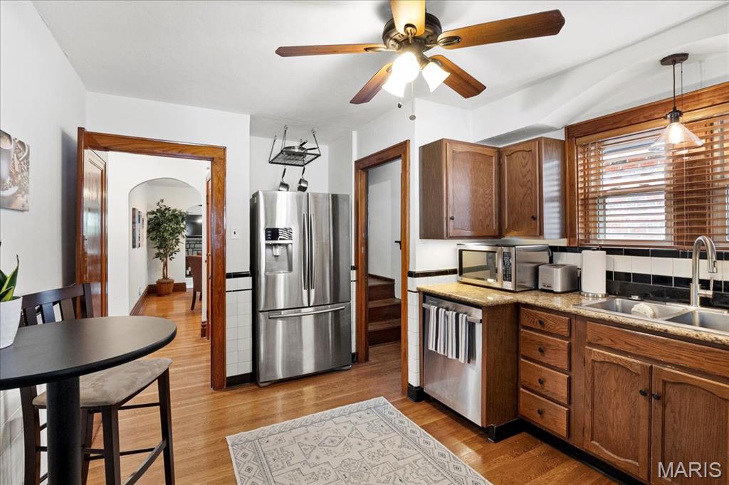 St Louis, Missouri 63109, United States, 2 Bedrooms Bedrooms, ,2 BathroomsBathrooms,Residential,Pending,154014