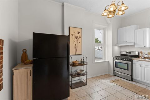 Tiny photo for 4230 S 37th Street, St Louis, MO 63116 (MLS # 26026406)
