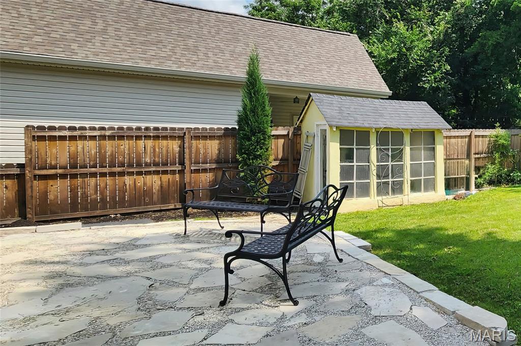 606 Cornelia Avenue