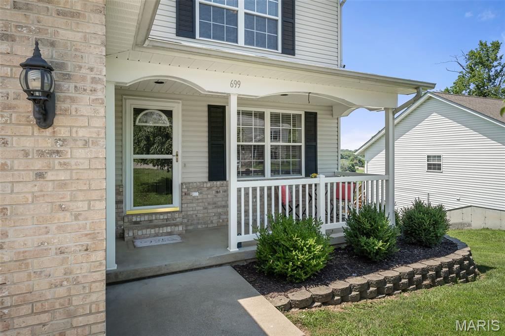 699 Olivia Ct Court