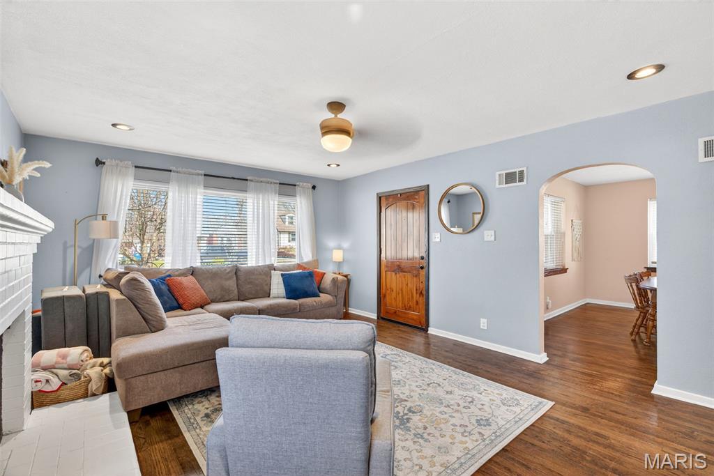 Edw H Schulte - Residential