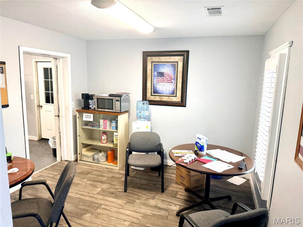 None - Commercial Lease