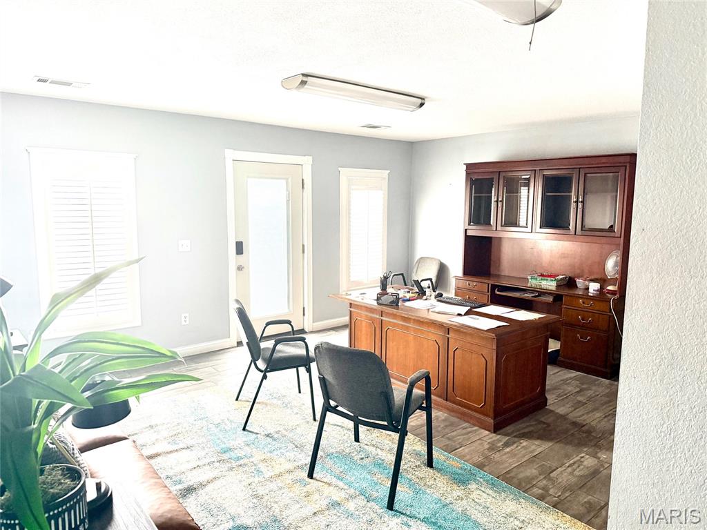 None - Commercial Lease