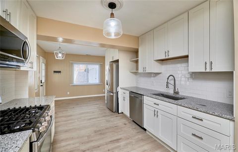 Tiny photo for 8257 Watson Road, Webster Groves, MO 63119 (MLS # 25081770)