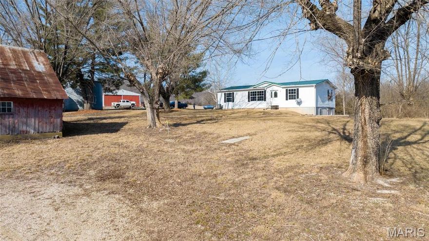 Exceptional location conveniently located to the City of Augusta, several wineries, river, Washington airport and Washington downtown area. Property offers several possibilities including farming, residential development, recreational usage to include hunting and fishing. Property has a shared lake with the neighboring land owner. There is a draw down the middle of the property offering a great lake site. The property offers fantastic long panoramic views looking to the South. If you're for a great getaway for family or a family compound with the amenities the great outdoors offer, this may be just what you're looking for. Call to view this and see all that it has to offer.