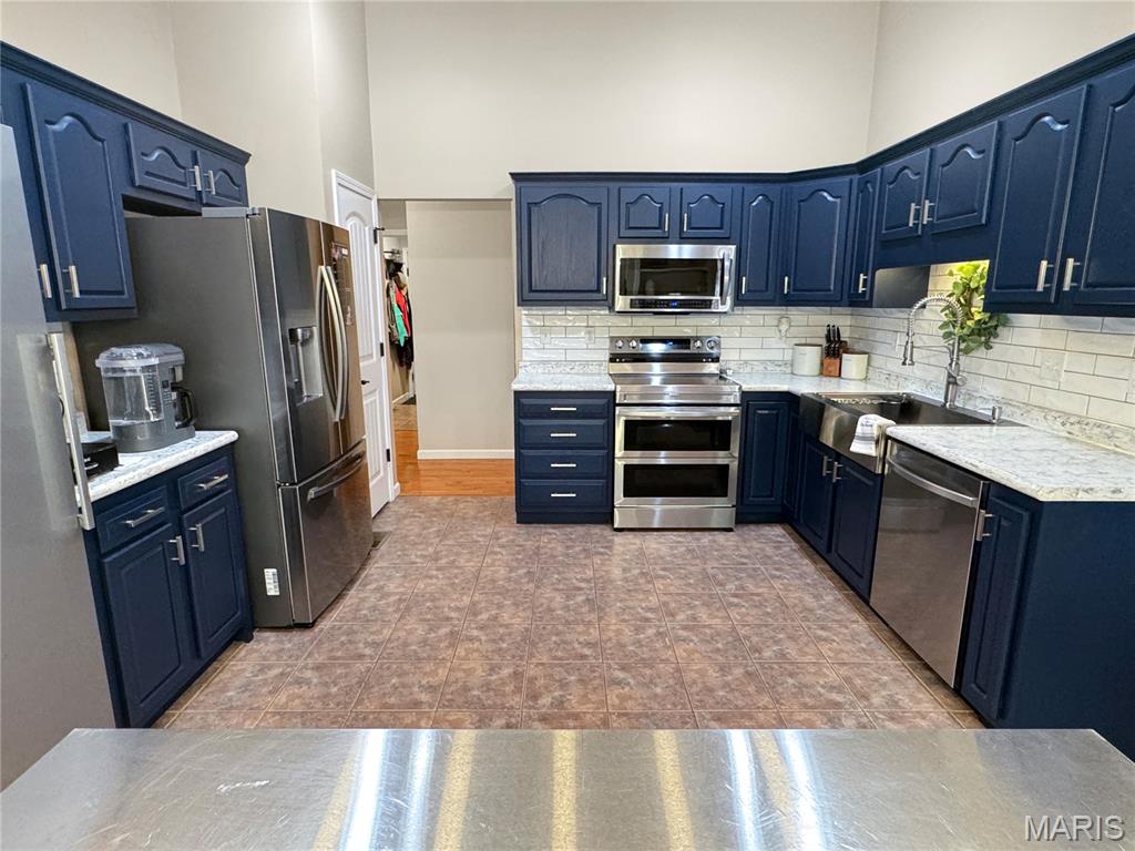 725 Forestview Drive