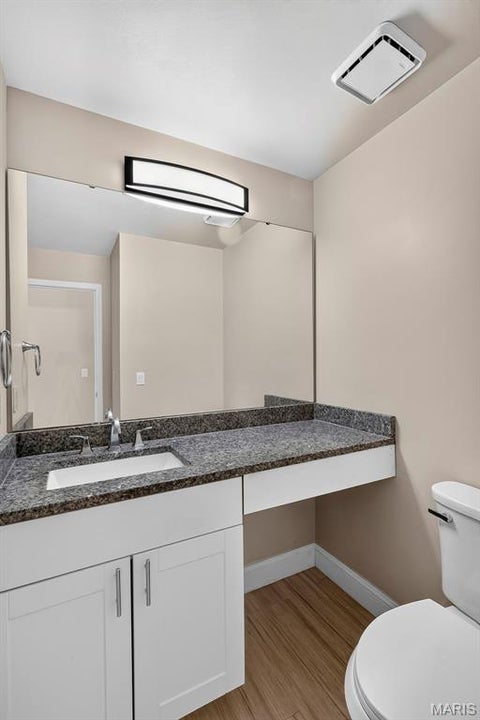 Tiny photo for 4356 Kensington Manor Drive, St Louis, MO 63128 (MLS # 26056721)