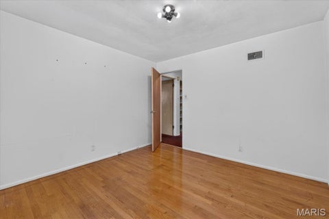 Tiny photo for 7730 Peach Tree Lane, University City, MO 63130 (MLS # 26061547)
