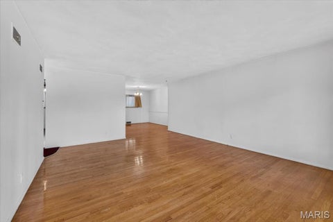 Tiny photo for 7730 Peach Tree Lane, University City, MO 63130 (MLS # 26061547)