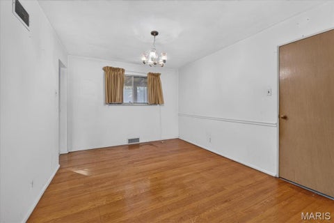 Tiny photo for 7730 Peach Tree Lane, University City, MO 63130 (MLS # 26061547)