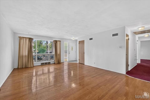 Tiny photo for 7730 Peach Tree Lane, University City, MO 63130 (MLS # 26061547)