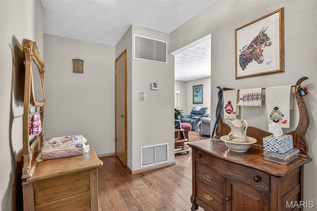 Photo of 118 S Westwood Drive, Farmington, MO 63640 (MLS # 26015362)