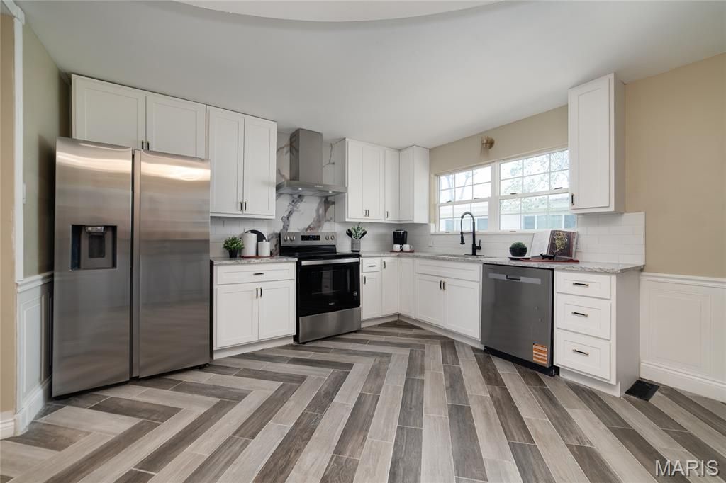 Photo of 2405 Orleans Lane, Florissant, MO 63031 (MLS # 26020637)