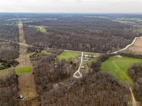 Tiny photo for 161 Taylor School Road, Winfield, MO 63389 (MLS # 26020629)