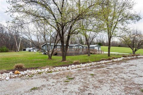 Tiny photo for 161 Taylor School Road, Winfield, MO 63389 (MLS # 26020629)