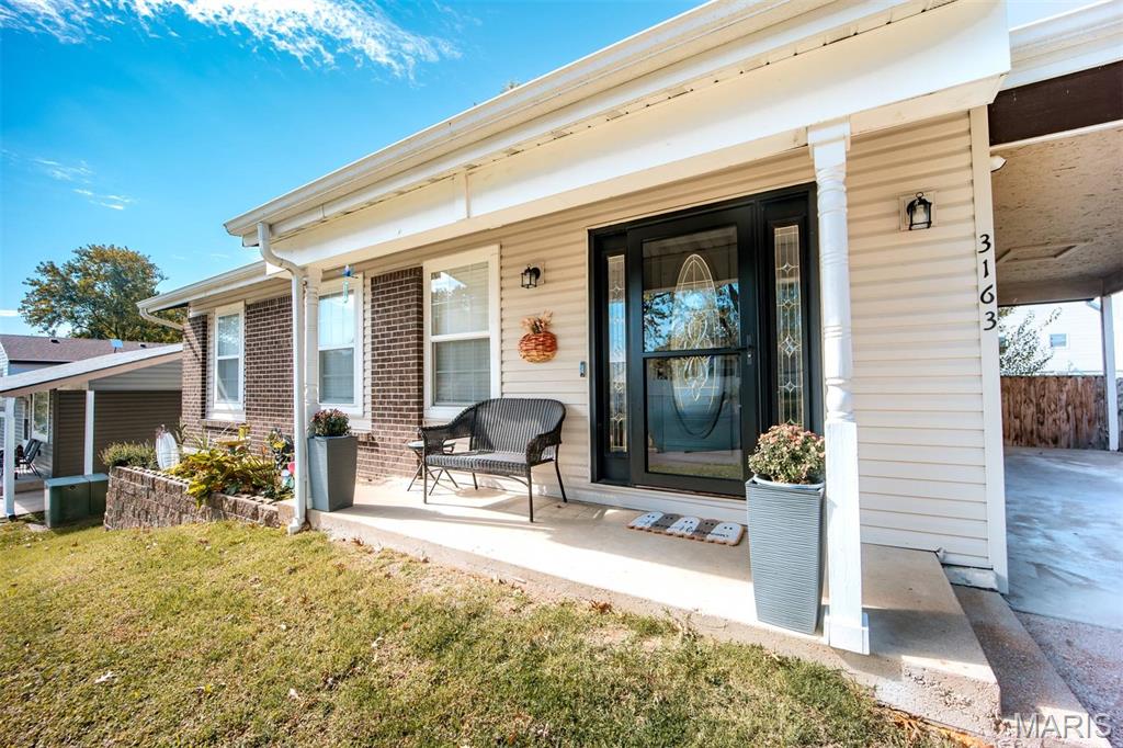 Photo of 3163 Meadowfield Drive, Arnold, MO 63010 (MLS # 26067319)
