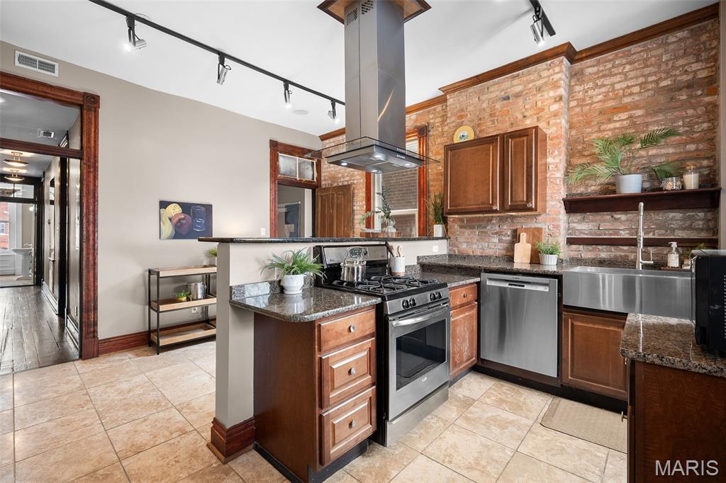 Fox Park - Residential Income