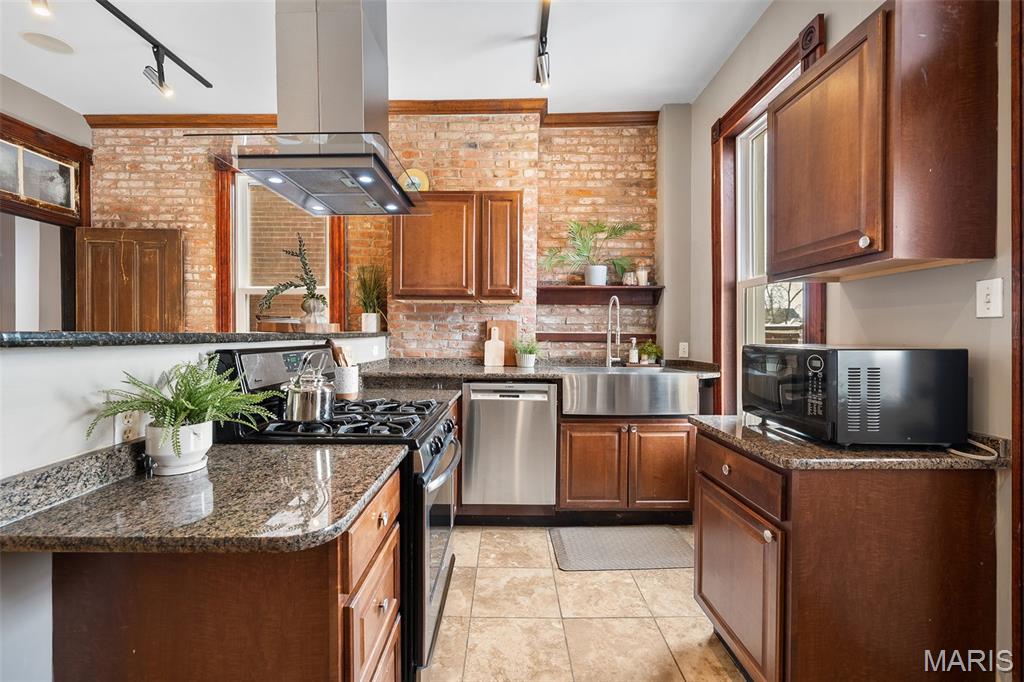 Fox Park - Residential Income