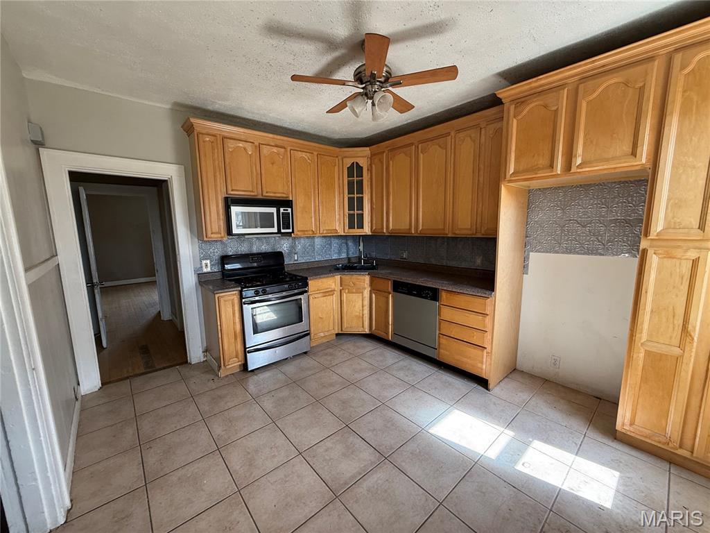 Schiller Heights Add - Residential