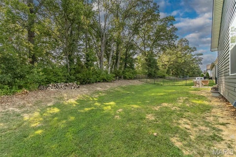 Tiny photo for 162 Williamsburg Lane, Troy, MO 63379 (MLS # 26048046)
