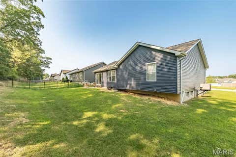 Tiny photo for 162 Williamsburg Lane, Troy, MO 63379 (MLS # 26048046)