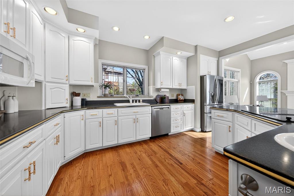 Topping Ridge Estates - Residential