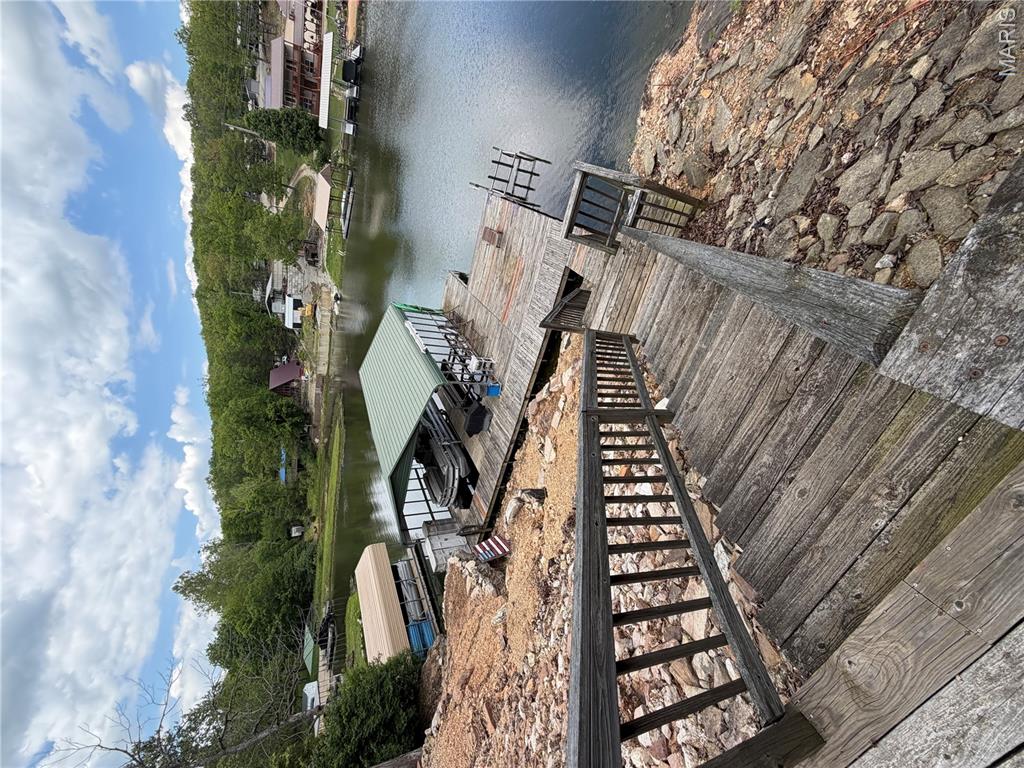 Goose Creek - Land