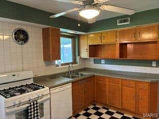 Tiny photo for 5444 Sunshine Drive, St Louis, MO 63109 (MLS # 26041723)