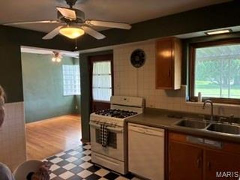 Tiny photo for 5444 Sunshine Drive, St Louis, MO 63109 (MLS # 26041723)