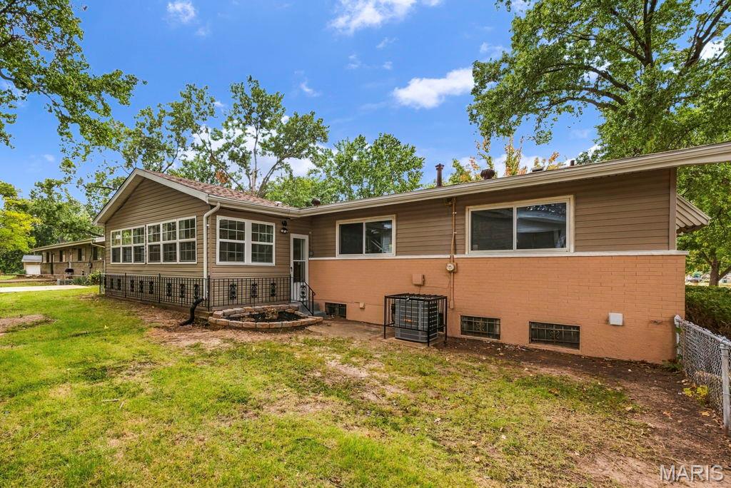 2287 Gadbury Drive