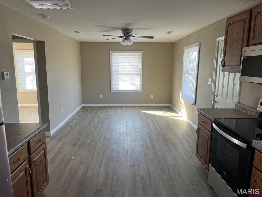 1ST R.R. BLOCK - Residential