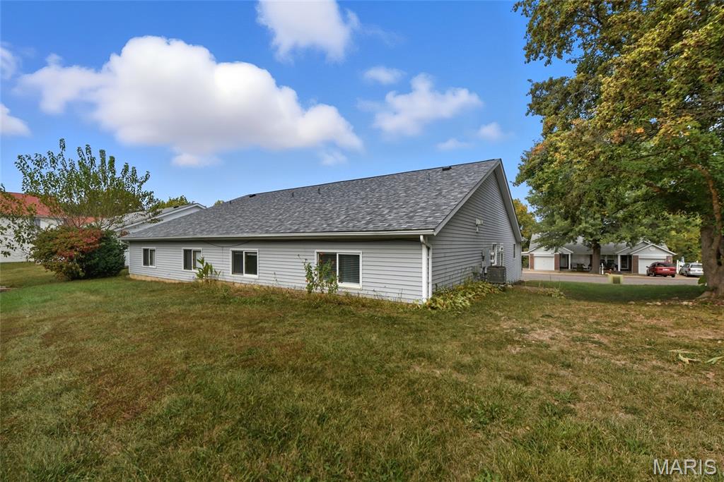 Parkway Manor - Residential