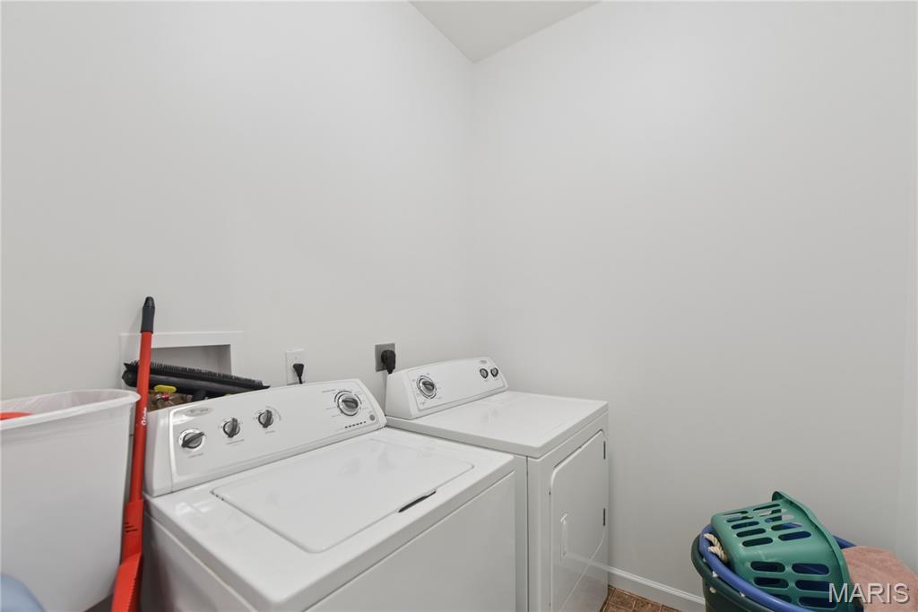 Vlgs At Walden Pond #2 6 & 7 - Residential