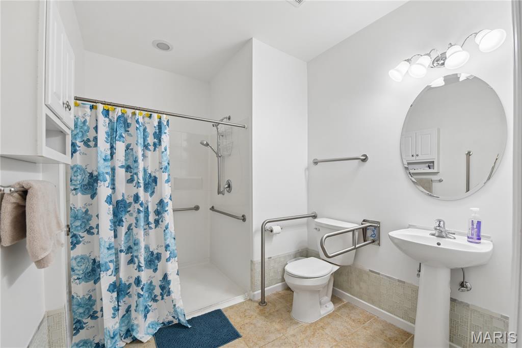 Vlgs At Walden Pond #2 6 & 7 - Residential