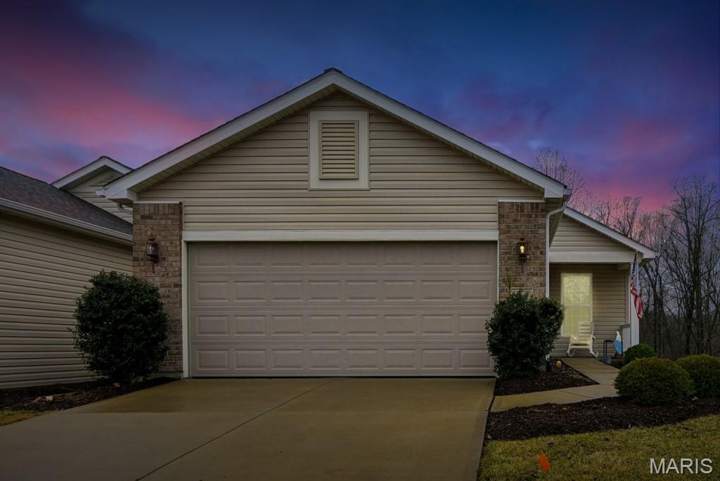 Vlgs At Walden Pond #2 6 & 7 - Residential