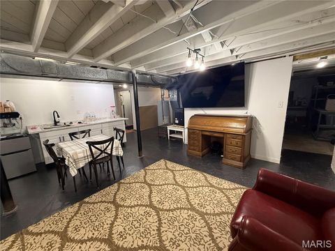 Tiny photo for 1261 Kingsway Drive, Cape Girardeau, MO 63701 (MLS # 26018575)