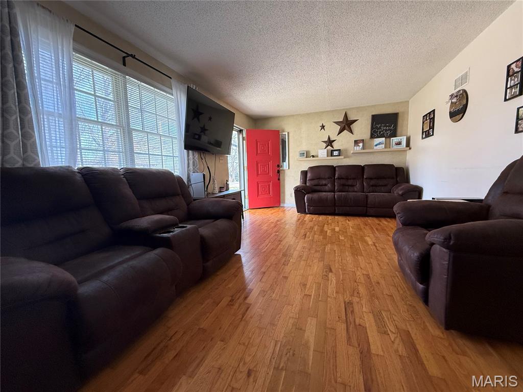 Landgrafs Sub - Residential Lease