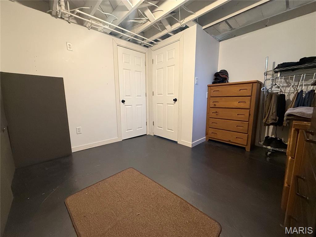 Landgrafs Sub - Residential Lease