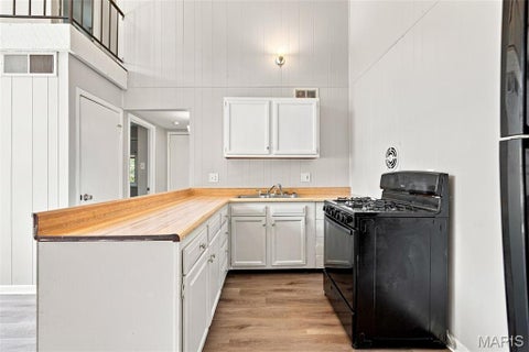 Tiny photo for 2745 Grants Pkwy PKWY, Florissant, MO 63031 (MLS # 26055389)